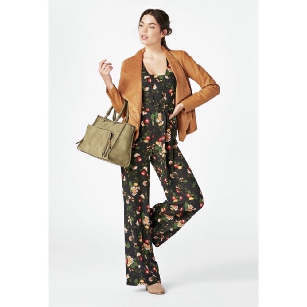 JustFab Black Boho Floral Print Design Jumpsuit Cottage Core Festival Concert